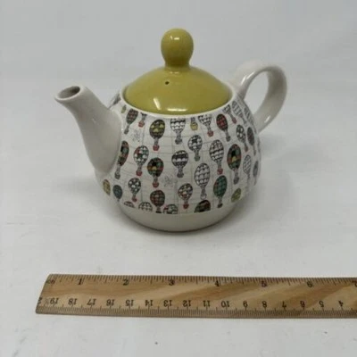 Pavilion Gift Company AmyLee Bloom Ceramic Tea for One, 15 oz Pot with Lid Only - Image 1 of 4