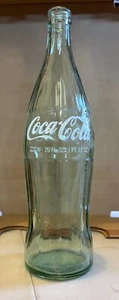 Coca Cola, 26 Flüssigunzen Glasflasche. - Bild 1 von 10
