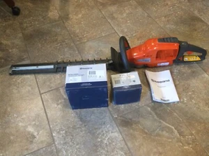 NEW HUSQVARNA 520IHD60 24" Cordless Hedge Trimmer: Battery & Charger included! - Picture 1 of 6