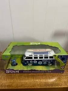 Lilo & Stitch Volkswagen T1 Bus in Box - Picture 1 of 2