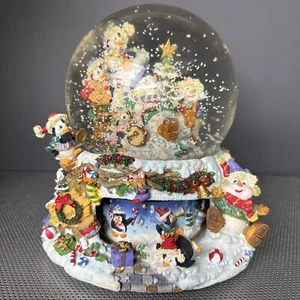 Globe à eau Noël bonhommes de neige pingouins musical XL grandeur édition collector - Photo 1/8