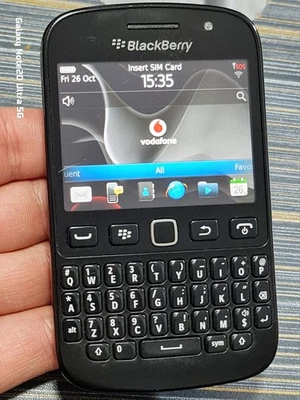 BlackBerry Bold 9720 (Vodafone) 3G Smartphone Excellent Condition With Charger - Image 1 of 4