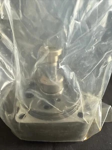 New Head Rotor 1468334810 4/12R For 4 Cylinder Rotor Head Fuel VE Pump Valve - Foto 1 di 2