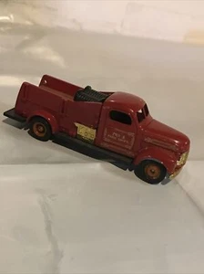HIGH SPEED 1948 TASK MASTER RED DIECAST FIRE TRUCK NO 1 FIRE DEPT - Picture 1 of 5