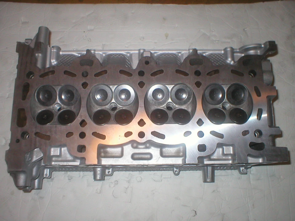 MAZDA 6 3 5 2.3 2006-2009 6M8G VTi REBUILT CYLINDER HEAD RF6M8G NO CORE REQUIRED Foto 1 de 4