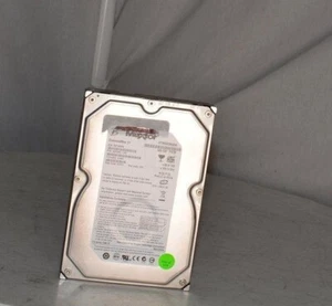Seagate STM3320620A 9DP04G-326 3.5" Hard Drive 320GB IDE - Afbeelding 1 van 5