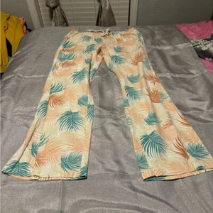 Roxy Multicolor Leaf Print Flare Pants - Picture 1 of 5