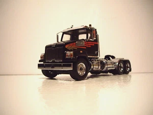 DIECAST MASTER 1/50 METALLIC BLACK WESTERN STAR 4700 SF DAYCAB FIRST GEAR - Picture 1 of 5