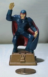 Magneto Marvel Heroes Chess Set Gold Rook Replacement Piece 2003 - Picture 1 of 9
