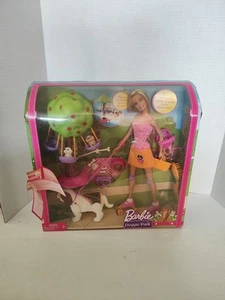 Selten Mattel 2009 Barbie Doggie Park Spielset N7651 Neu Barbie und Taffy der Hund - Bild 1 von 17