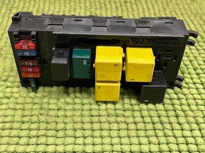 Boitier fusibles TEMIC pour Mercedes W202, W210, 0195455632 - Image 1 of 4