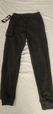 FILA NUEVO CON ETIQUETAS Chicos Negro Jogger Pantalones de Sudadera Talla 8 Verde con Logo Negro Foto 1 de 4