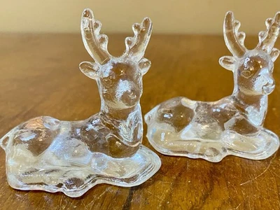 Biedermann 2 Mini Vidrio Ciervo Cierva Cónico Candelabro Estatuilla De Colección Navidad Foto 1 de 4