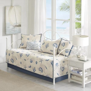 BEAUTIFUL MODERN BLUE BEACH SEASHELL SHORE COASTAL OCEAN IVORY DAYBED QUILT SET - Picture 1 of 2