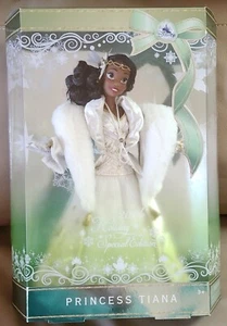 Muñeca Disney Tiana 2024 Holiday Edición Especial - La Princesa y el Sapo - Imagen 1 de 4