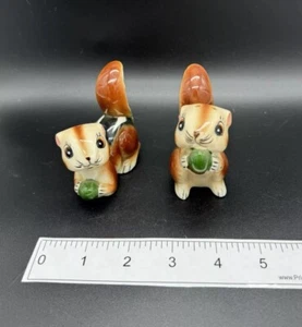 Salero y pimentero ardilla vintage hecho en Japón - Imagen 1 de 9