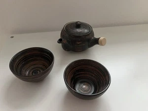 Teekanne Braun mit 2 Teeschalen Tassen - Bild 1 von 2