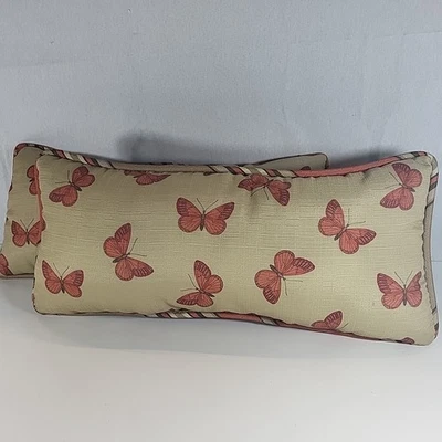 Almohada Rayas Mariposas Naranja y Marrón 19" x 8" Mariposa Rideada, Juego de 2 Foto 1 de 4