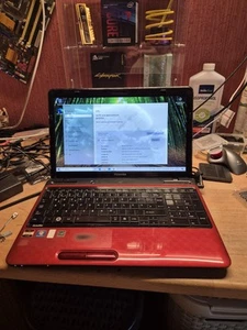 Toshiba Satellite L755D-12U - Bild 1 von 5
