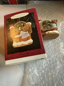 Hallmark Keepsake "Welcome Sign" Vtg Oringal Box - Picture 1 of 10