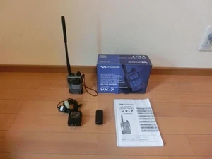 Vx-7 Triband Amateur Radio Transceiver Waterproof Ham Radio Wideband Receiver - Zdjęcie 1 z 10