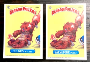 1986 Topps GPK OS4 164a Teddy Bear/164b Salvatore Dolly - Tarjetas de error - Imagen 1 de 20