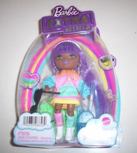 Barbie Extra Minis bambola extra carina #7 (5,5 pollici) con cappuccio a blocchi di colore - Foto 1 di 3
