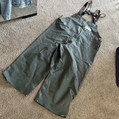 Grundens Herkules 16 Commercial Fishing Bib Pants sz XL Green Mens - Image 1 of 4