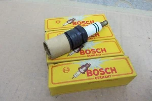 4 NOS BOSCH W225T23 SPARK PLUGS MERCEDES BENZ PONTON Fintail W110 W111 W112 - Picture 1 of 6