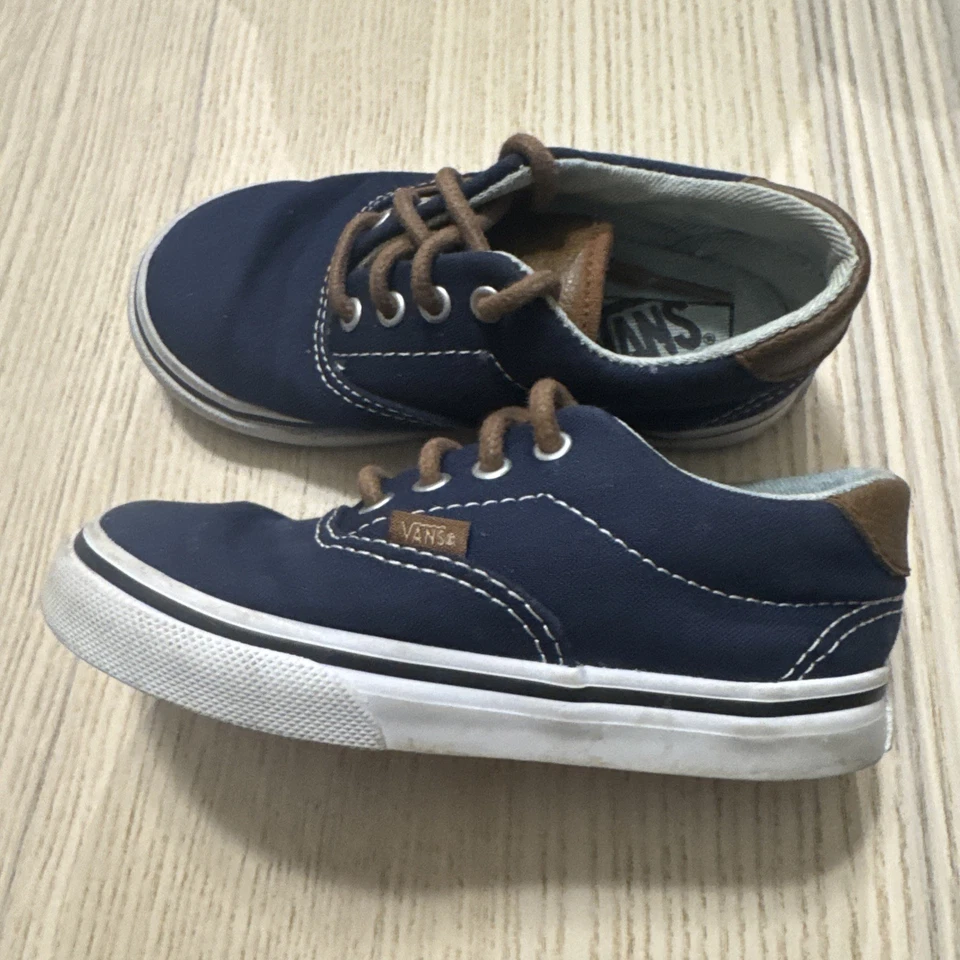 Zapatillas bajas VANS Off The Wall para niños pequeños US8 azul marino blanco Foto 1 de 4