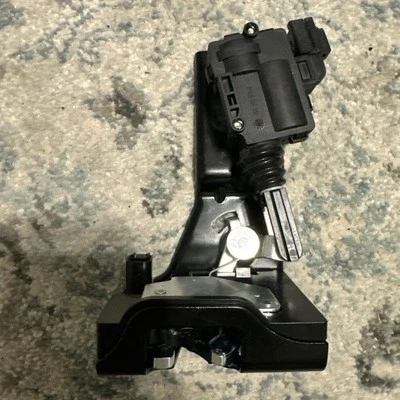 NUEVO-Actuador de bloqueo de maletero de puerta trasera para Ford Escape Mazda Tribute 09-12 Foto 1 de 4