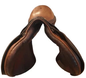 Gibsons Newmarket English Hunting GP Jumping Saddle 17nch narrow/medium fit (18) - Picture 1 of 9