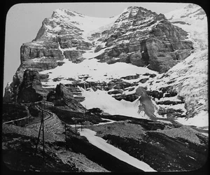 Magic Lantern Slide JUNGFRAU RAILWAY AND EIGER C1920 PHOTO SWITZERLAND - Picture 1 of 2