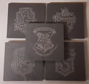 Harry Potter House Crests & Hogwarts Slate Coasters (smooth edge) - Foto 1 di 13