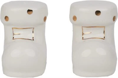 Salero y pimentero temático navideño - Botas de invierno blancas y doradas para el hogar Foto 1 de 4