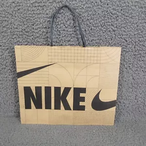 Nike Gift Shopping Bag Size 12x10x5 Brand New - Picture 1 of 8