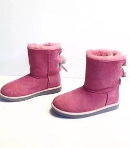 Girls UGG Bailey Bow II Youth Size 6 - Picture 1 of 6