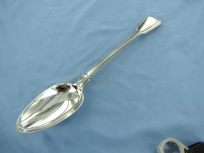 AN ANTIQUE STERLING SILVER FIDDLE THREAD STUFFING/BASTING SPOON.LONDON 1859. - Image 1 of 4