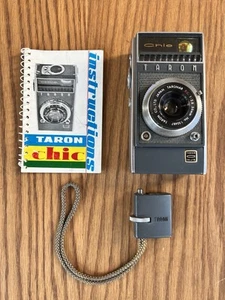 TARON CHIC Rare Vintage Camera 1961 Half Frame 35mm Japan - Picture 1 of 14