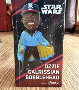 MLB OZZIE ALBIES CALRISSIAN ATLANTA BRAVES STAR WARS SGA BOBBLEHEAD 2018 NIB - Picture 1 of 4