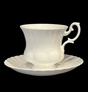 Royal Albert REVERIE Demitasse Tasse & Untertasse England Knochen China - Bild 1 von 9
