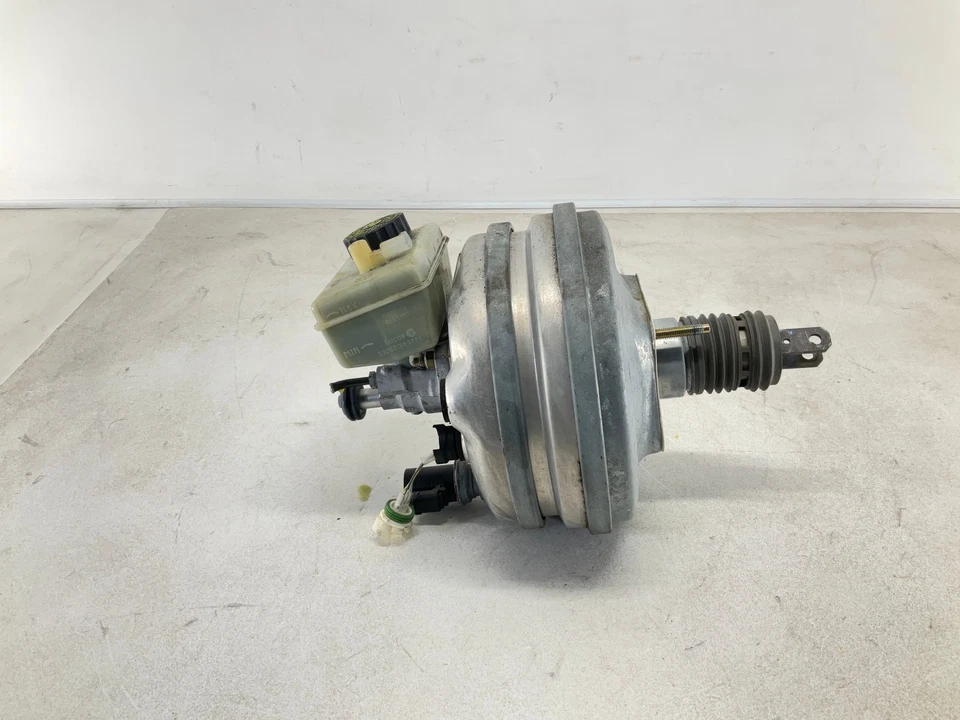 00-06 MERCEDES-BENZ CL-Class CL500 W215 Power Brake Booster W/ Reservoir - Image 1 of 4