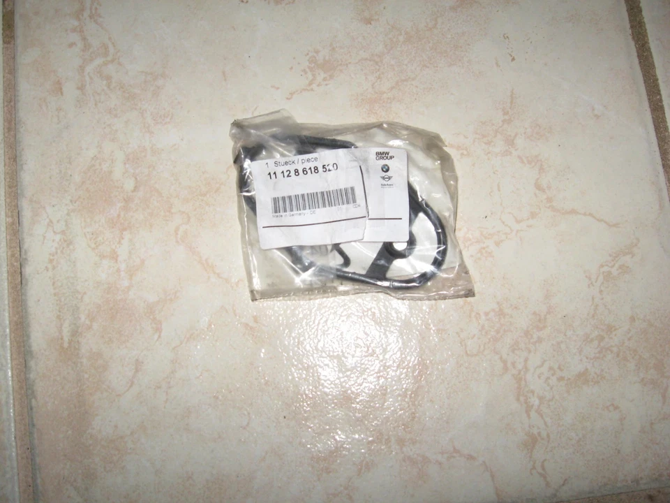 Уплотнение прокладки насоса высокого давления НОВЫЙ ЗАПЕЧАТАННЫЙ подлинный BMW/Mini Cooper 11128618520  - Изображение 1 из 1