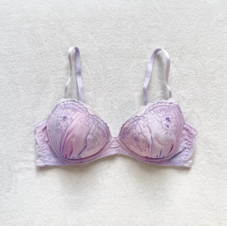 US-34AB SANRIO KUROMI Sujetador Inalámbrico Bordado Auténtico Japonés Limitado Foto 1 de 4