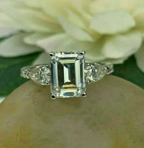 14 Karat Weißgold Smaragdschliff Diamant 2,75 kt Verlobungsring simuliert Größe 7,5 - Bild 1 von 5