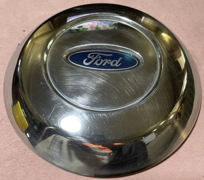 Ford F-150 Expedition 2004 2005 2006 2007 2008 tapa central cromada 5L34-1A096-GB 1 Foto 1 de 4