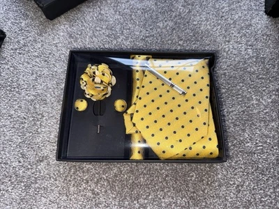 Corbata de seda de cachemira roja vino para hombre bolsillo cuadrado gemelos conjunto de caja de regalo de lujo boda Foto 1 de 4