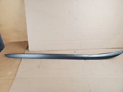 Acura TSX 2009-2014 moldura de parabrisas de pasajero NH736M Grigio gris metálico Foto 1 de 4