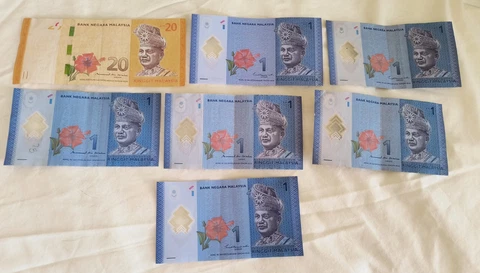 Malaysia 20 and six 1 Ringgit 26RM Banknotes World Paper Money Currency Circ Cover