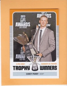 COREY PERRY 2011-12 O-PEE-CHEE TROPHY WINNERS #TW-4 ANAHEIM DUCKS NM-MT  A1 - Picture 1 of 2